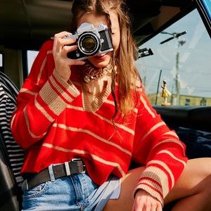 RARE Free People | Sage Pullover | Medium